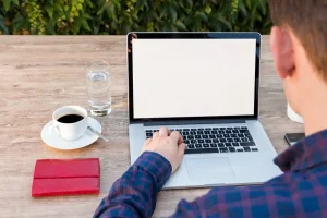 Modal Jadi Copywriter Berapa? Ini Peralatan, Biaya Bulanan, dan Bekal yang Kamu Butuhkan