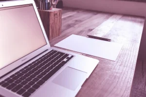 Prospek Kerja Copywriter Masih Oke? Ini Peluang Karier dan Cara Tetap Dibutuhkan
